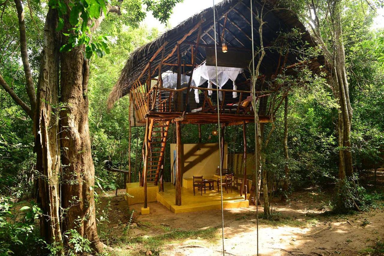Villa Back Of Beyond - Pidurangala à Sigirîya Extérieur photo