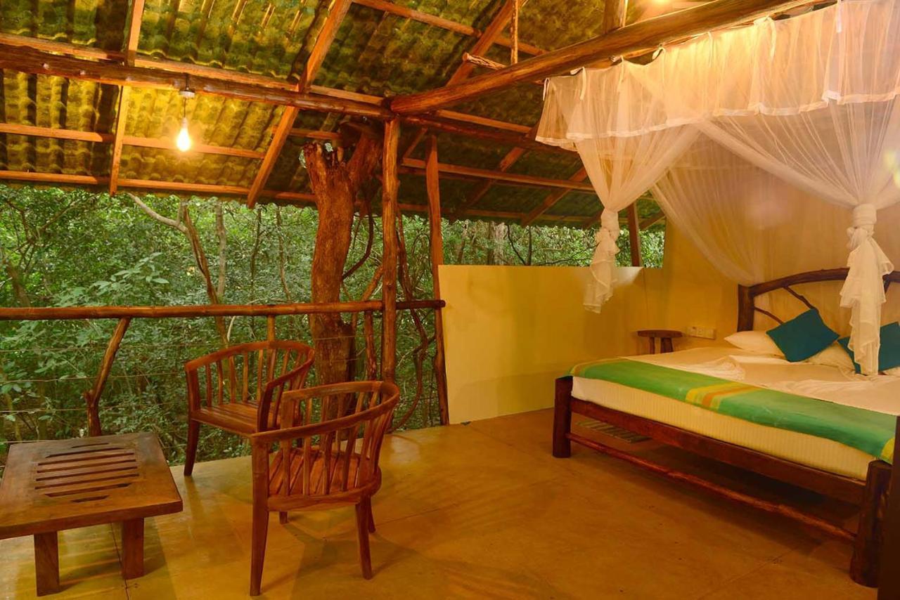 Villa Back Of Beyond - Pidurangala à Sigirîya Extérieur photo