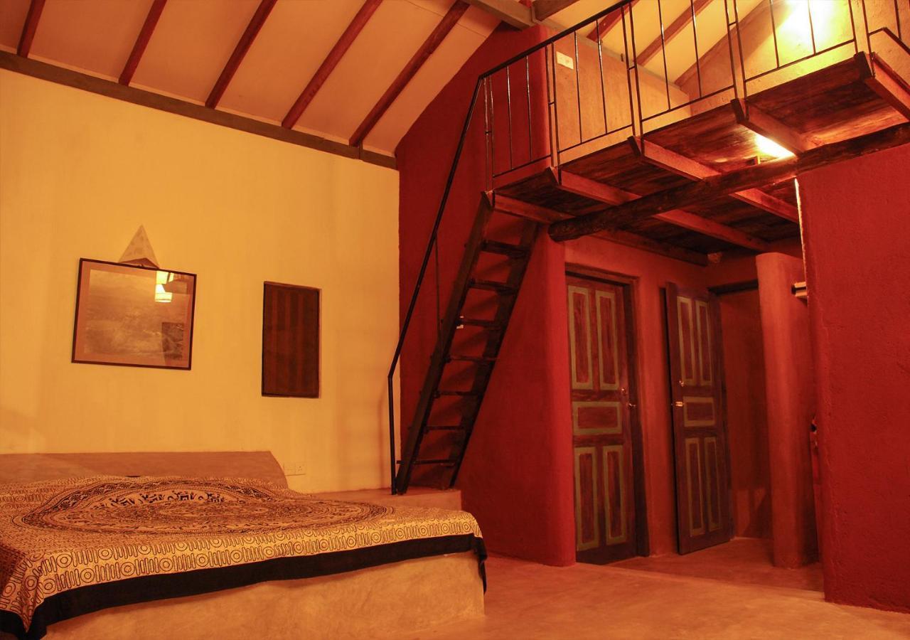 Villa Back Of Beyond - Pidurangala à Sigirîya Extérieur photo